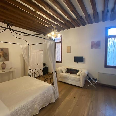 B&B Residenza Corte Antica Venedig Exteriör bild