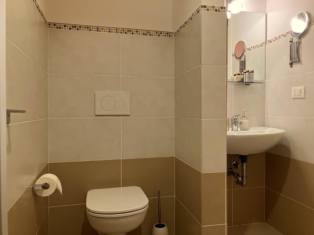 B&B Residenza Corte Antica Venedig Exteriör bild